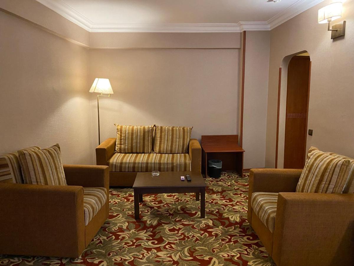 Hotel Monopol Istanbul Bagian luar foto